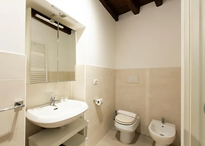 Cozy & Real Trastevere Apartment